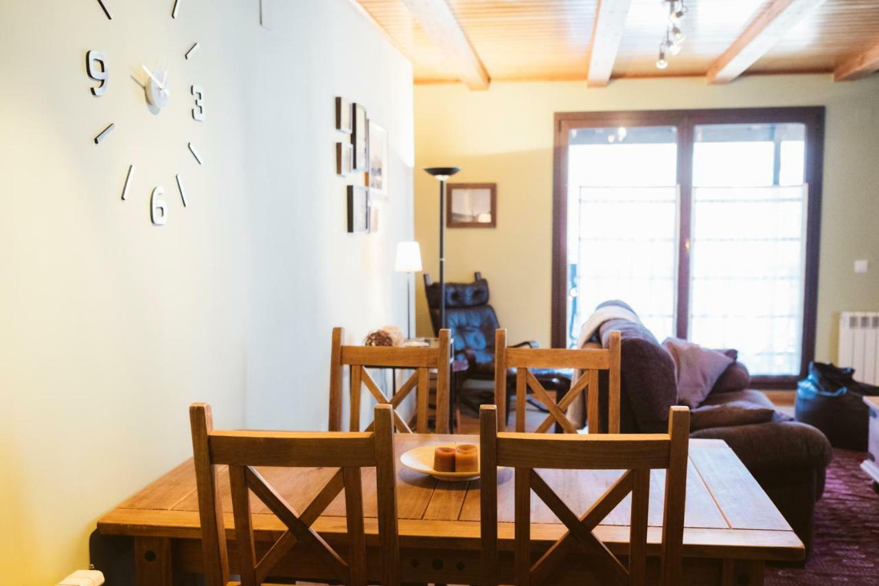 Apartamento Garona Les Zewnętrze zdjęcie
