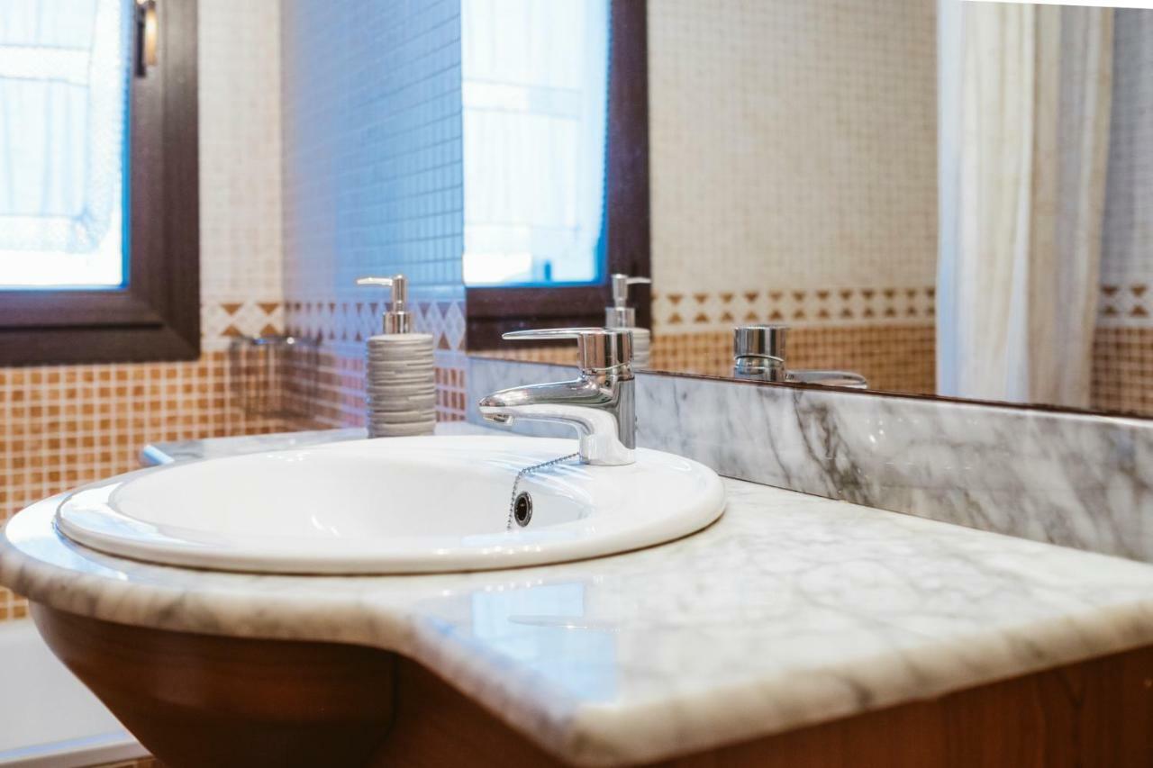 Apartamento Garona Les Zewnętrze zdjęcie